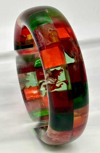 APL4 Atelier Papillon prystal checkerboard bangle in green, red and rare marbled colors