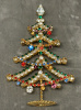 CHR29 garland standing xmas tree pin